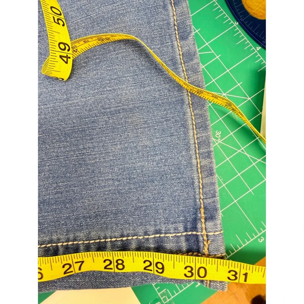 Dickies brand material